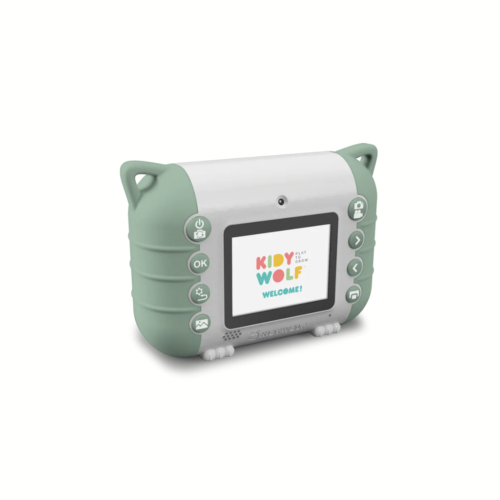Detalle de cámara infantil con pantalla y botones grandes